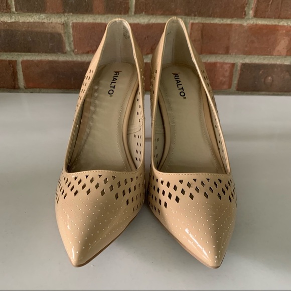 Rialto nude cut out slip on high heel pump Women’s US 10 M - Picture 4 of 9